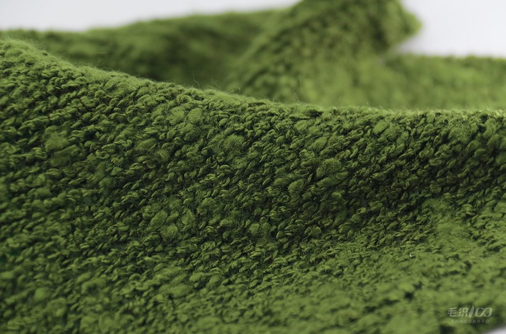 2.5NM Belly Knop Acrylic Yarn