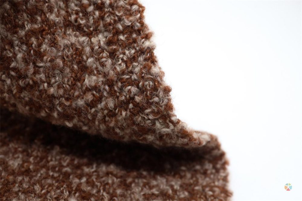 2NM Irregular Wool Loop Yarn Autumn-Winter Yarn