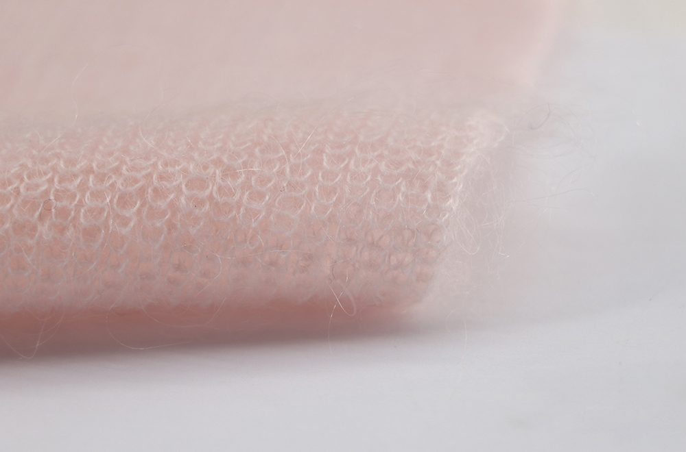 18NM Alta Mohair Brushed Yarn