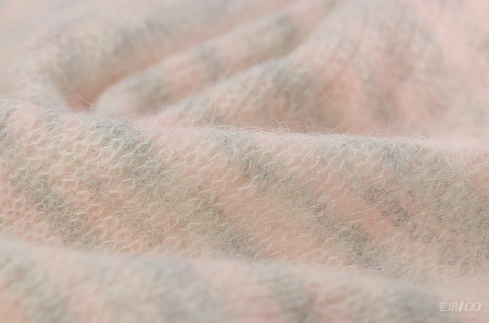 13NM Carl Alpaca Brushed Yarn