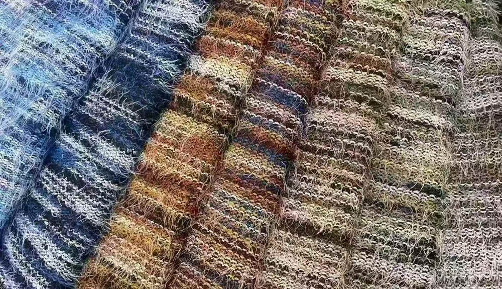 4cm Terraced Feather Yarn Fancy Yarn